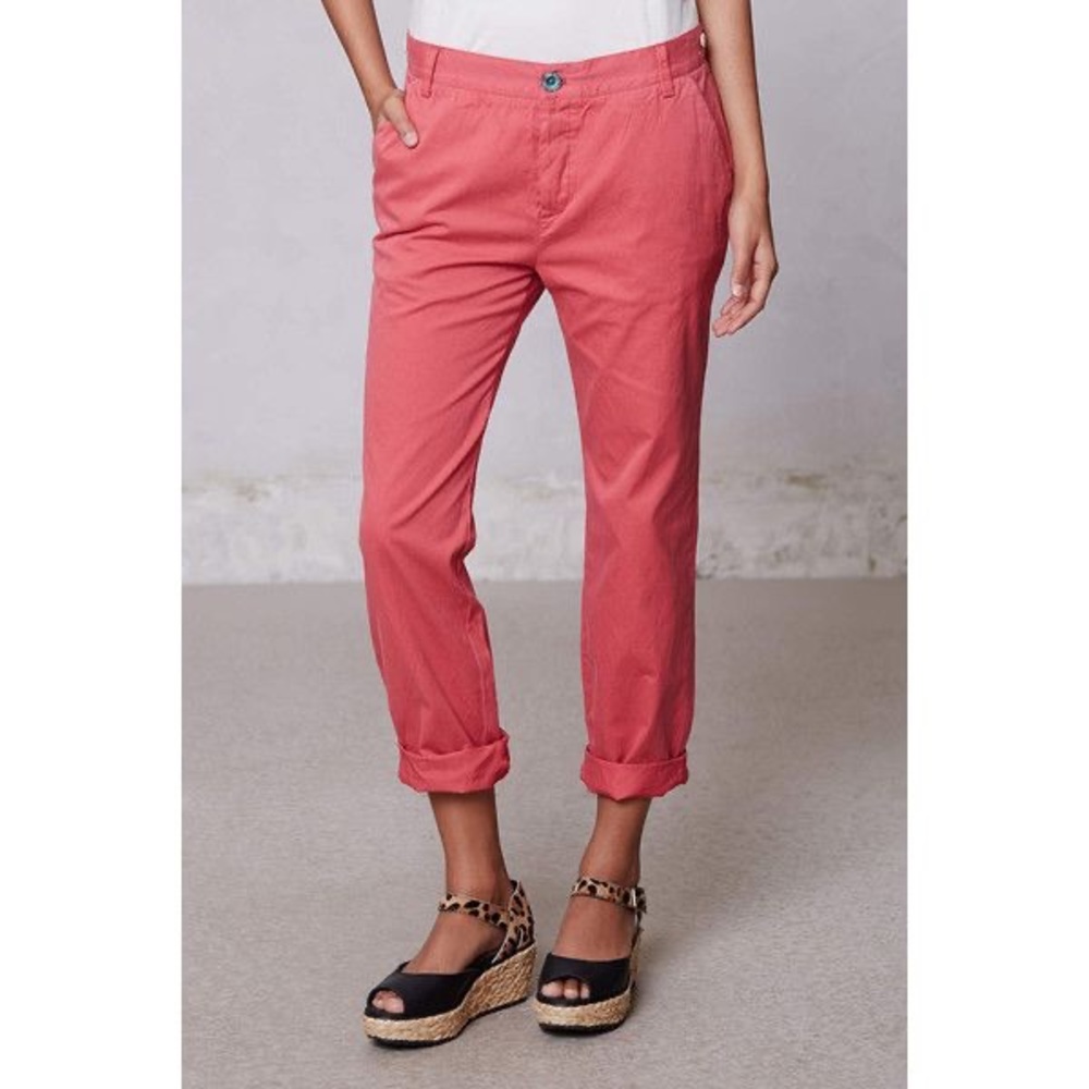ANTHRO Isabella Sinclair slouchy chino crops